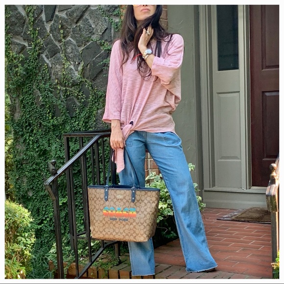 Chic coach reversible tote bag - Picture 7 of 7